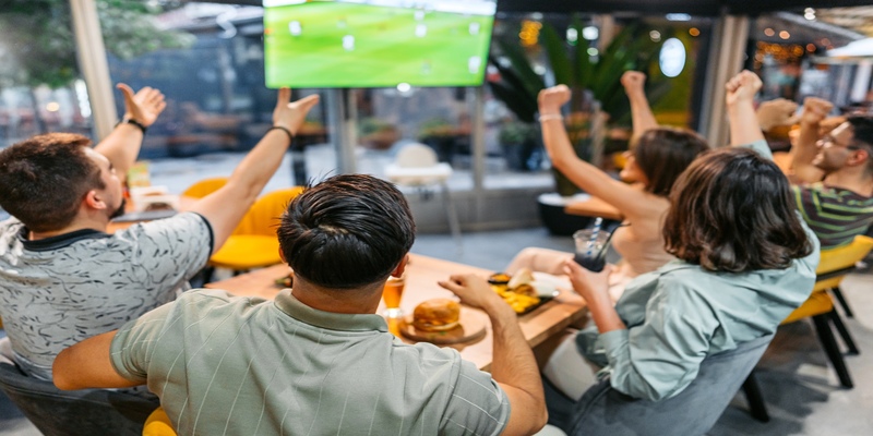 Tips for Using Local Food Guides Effectively